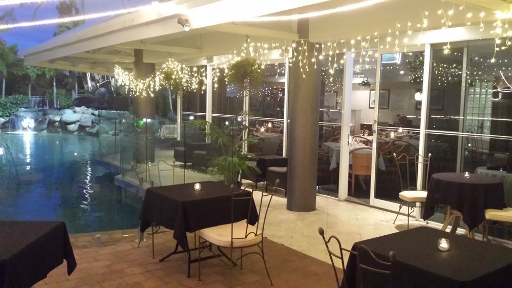 מקיי Ocean International Hotel מראה חיצוני תמונה
