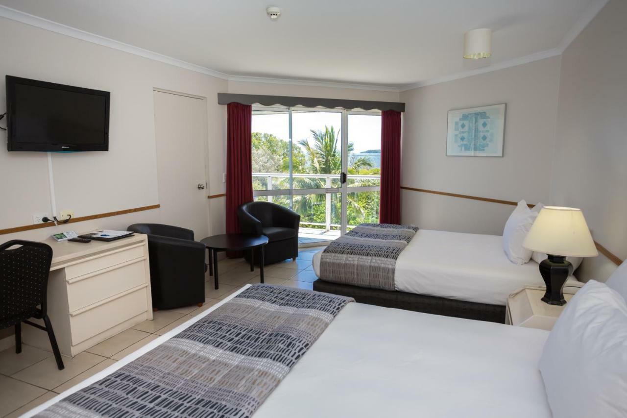 מקיי Ocean International Hotel מראה חיצוני תמונה